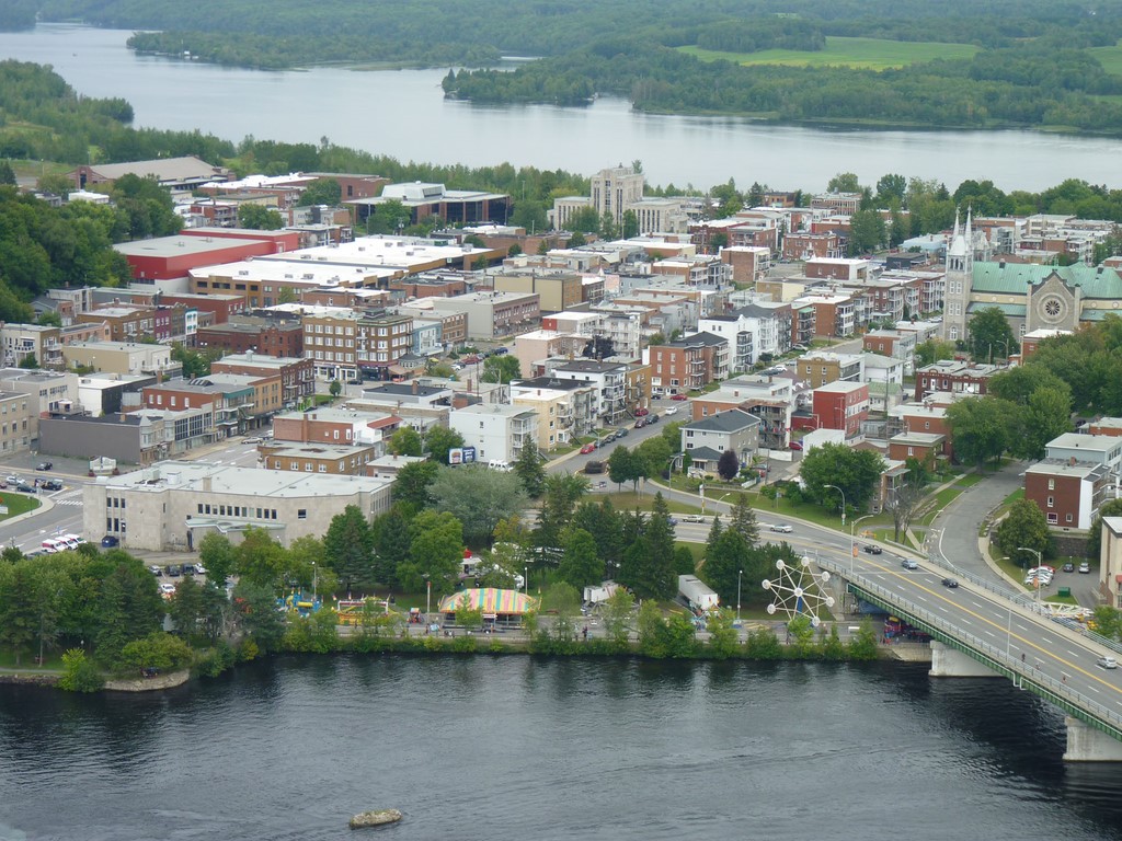 Vue de Shawinigan à partir de la tour Cité de l'énergie